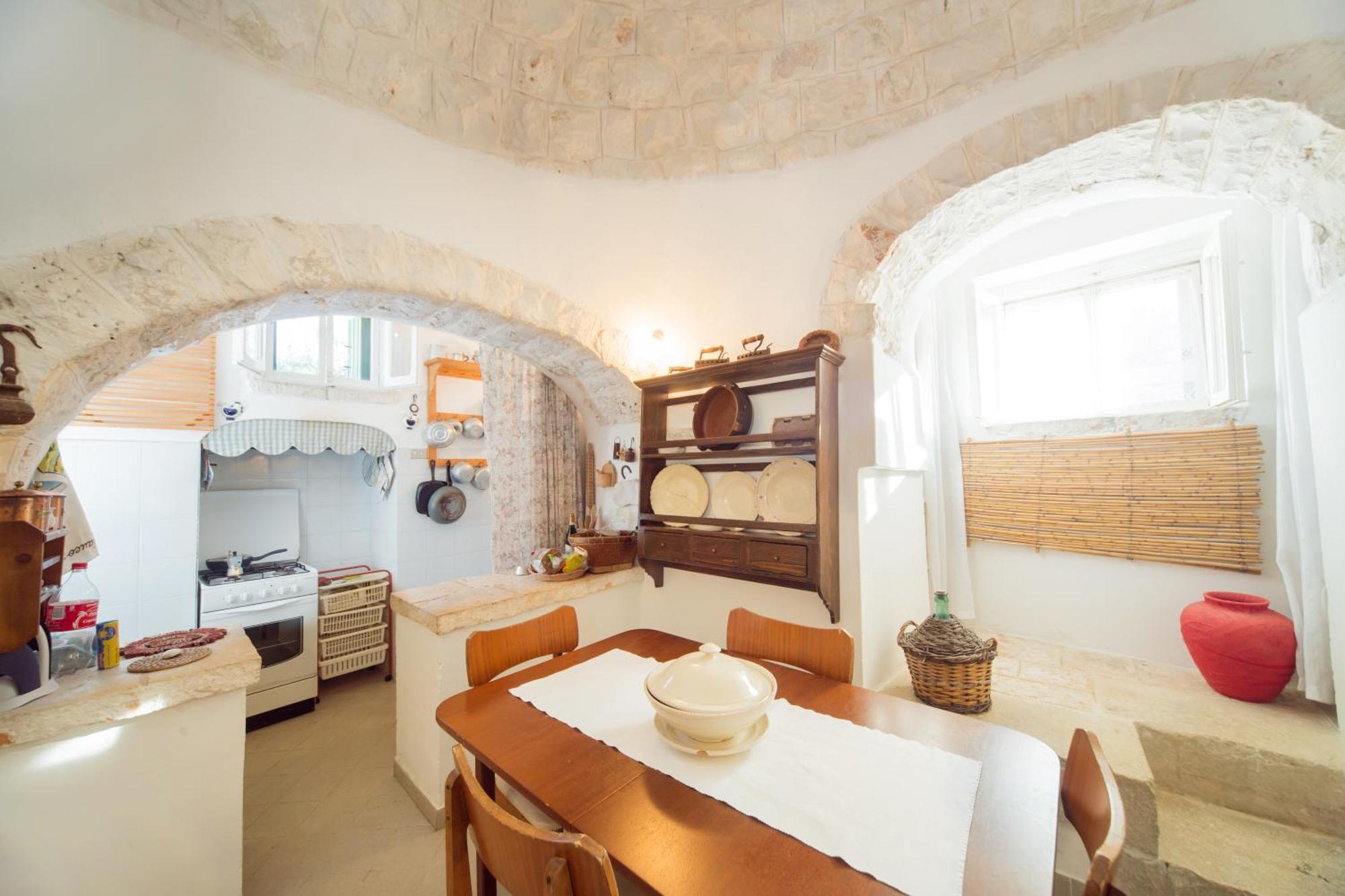 Trulli Girasoli E Viole Cocolicchio Szoba fotó