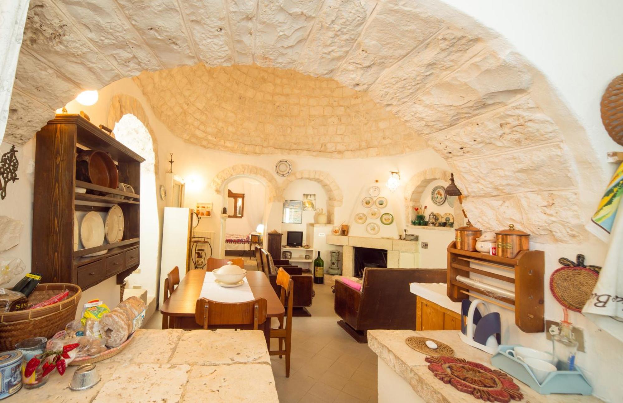 Trulli Girasoli E Viole Cocolicchio Szoba fotó